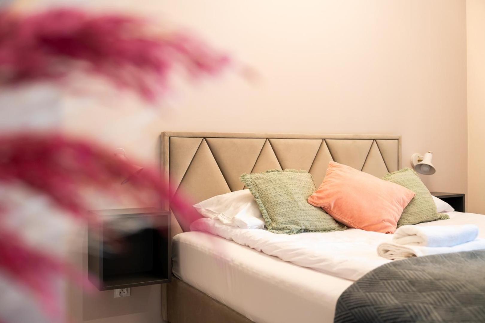 Apartament Smile - Z Prywatnym Monitorowanym Parkingiem By Spaceapart เยเลเนียกูรา ภายนอก รูปภาพ