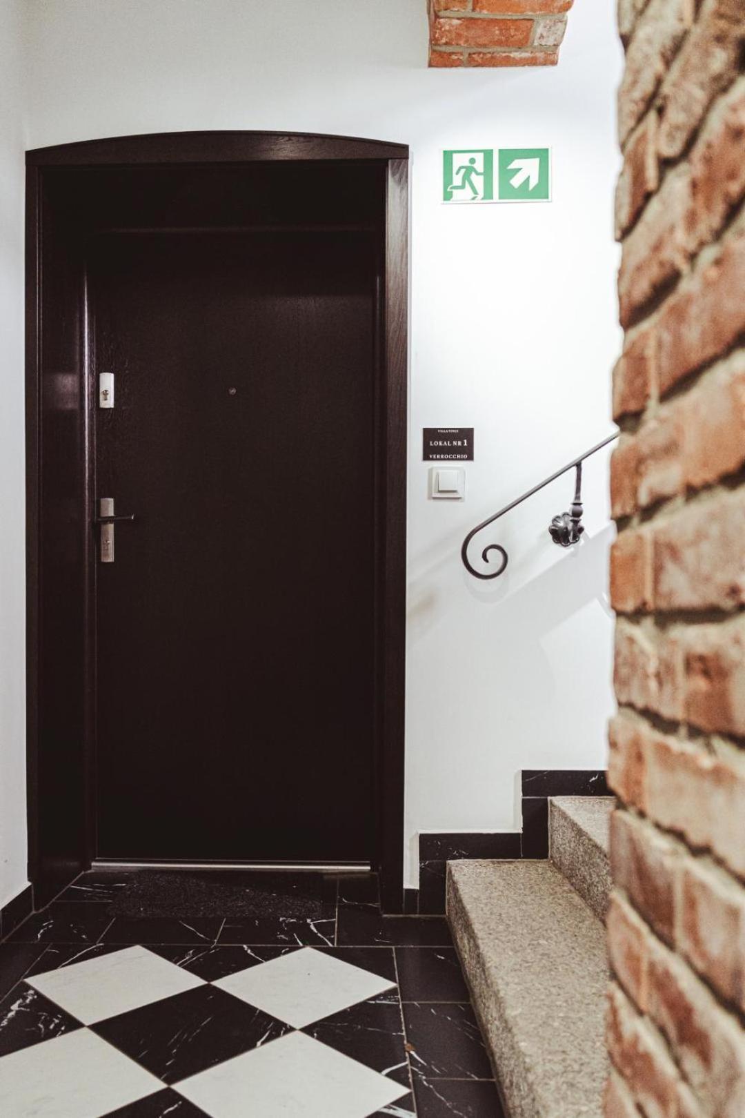 Apartament Smile - Z Prywatnym Monitorowanym Parkingiem By Spaceapart เยเลเนียกูรา ภายนอก รูปภาพ